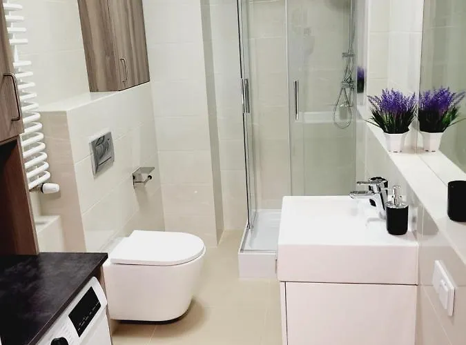 Apartwro 6th - Przy Dworcu Glownym Pkp Breslavia